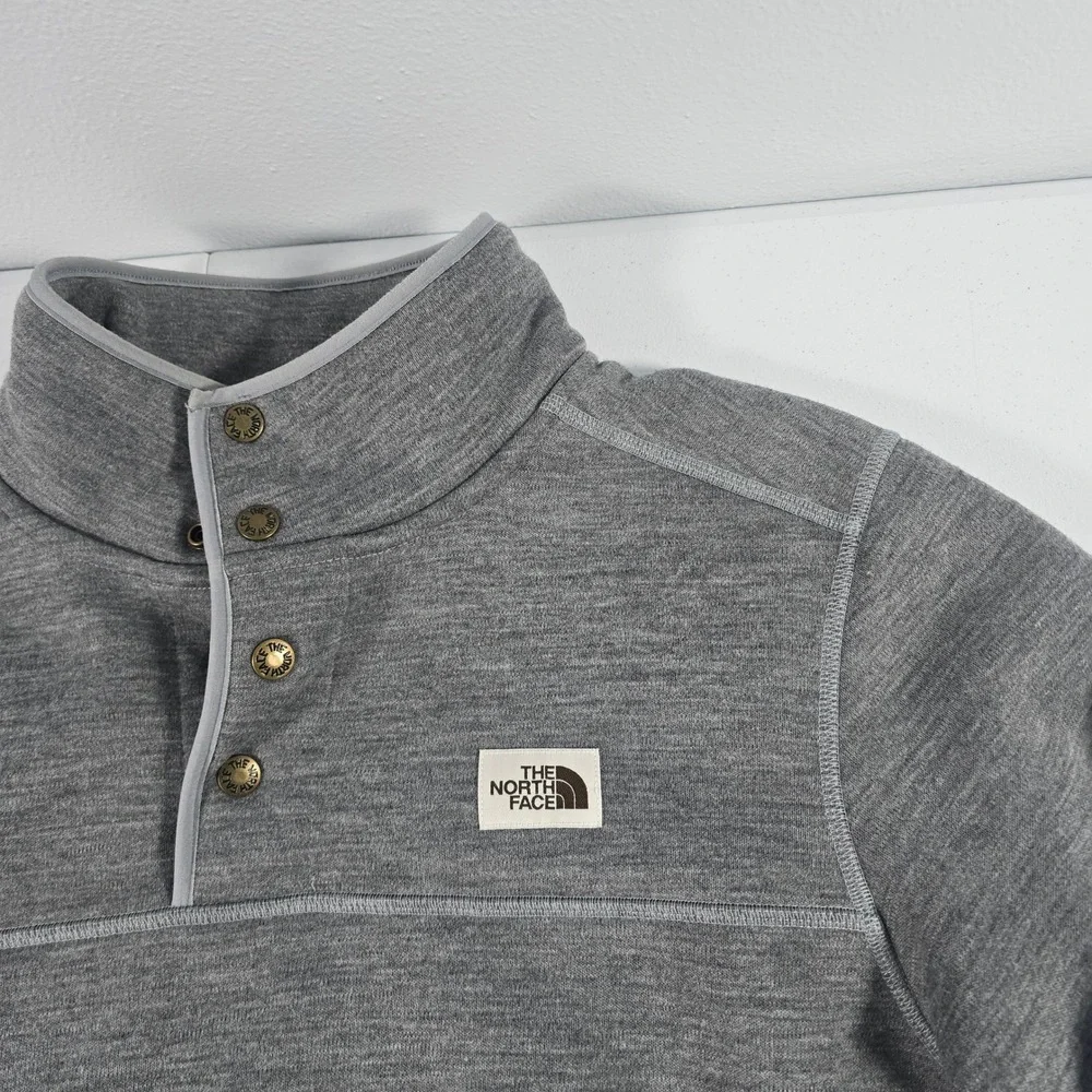 The North Face Mens Gordon Lyons Quarter Snap‎ Sherpa Fleece Pullover Grey M